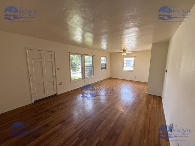Photo - 4236 Corinth St