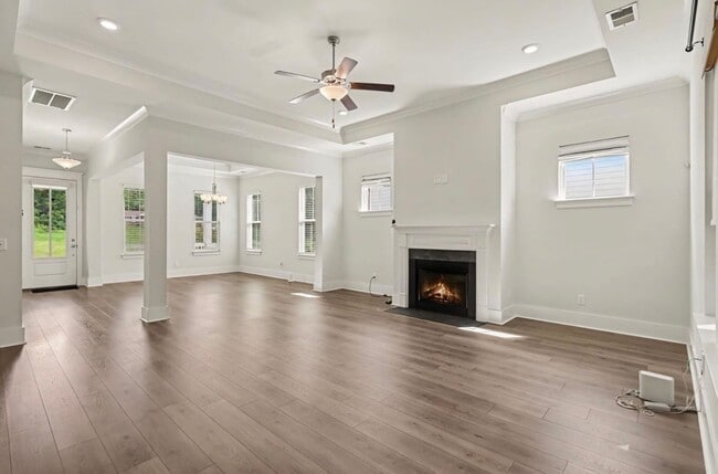 Photo - 6013 Mt Pisgah Rd