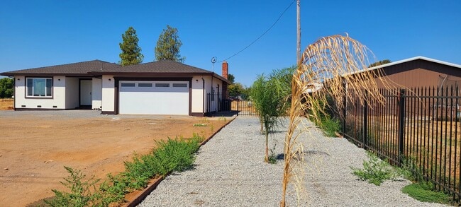 Photo - NEWER HOME ON ACRE HUGE LOT!