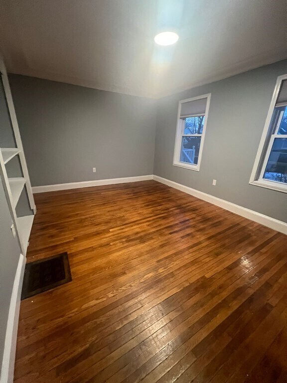 28 Walnut St Apartment Unit 1 Natick, MA