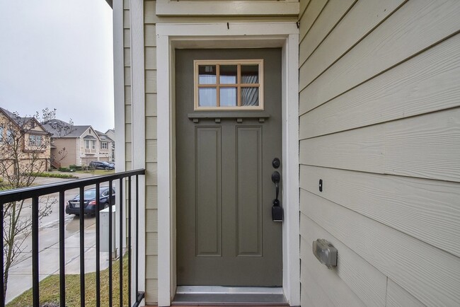 Photo - 23322 Del Rosso St
