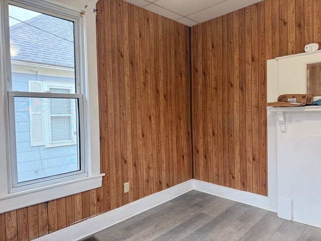 Photo - 116 W Woodland Ave
