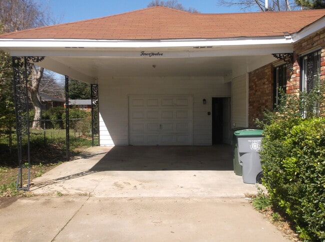 Photo - 412 Dreger Rd