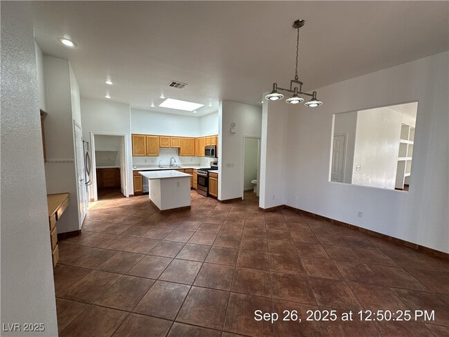 Photo - 155 Staten Island Ave