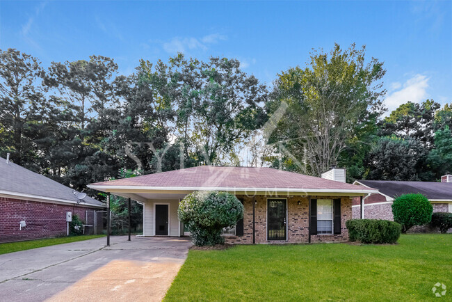 Building Photo - Stunning 3BR, 2BA home