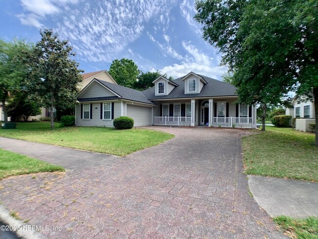 Photo - 1213 Harbour Town Dr