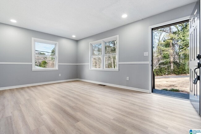 Photo - 313 Garden Hill Rd