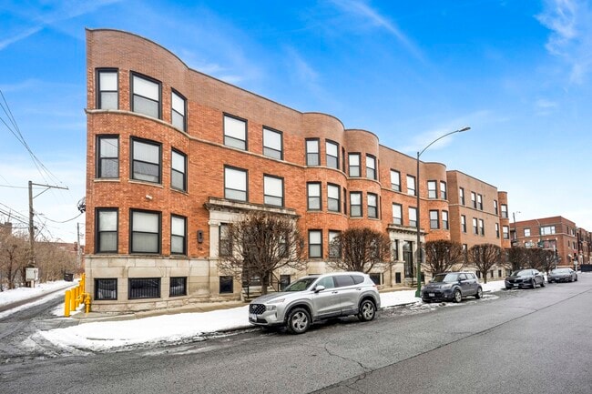 Building Photo - 120 E 57th St Unit 3E