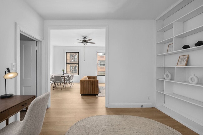 257 W 19th St Unit SI ID1224966P