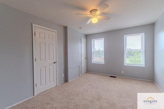 Photo - 1034 N Eden St Unit 3