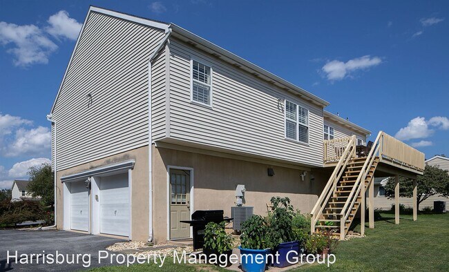 Photo - 3 br, 2.5 bath House - 310 Wheatstone Dr