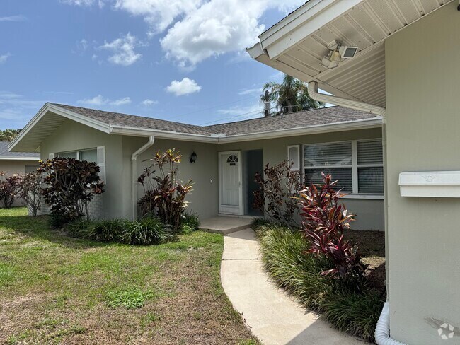 Building Photo - 1400 Viewtop Dr Rental