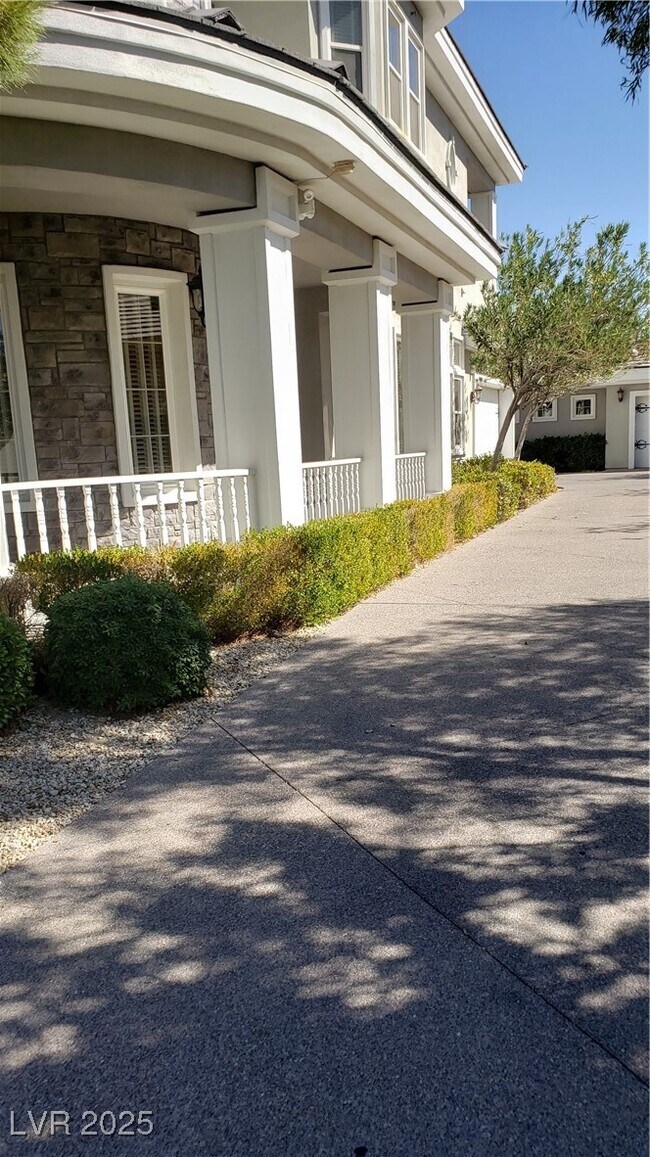 Photo - 3030 American River Ln