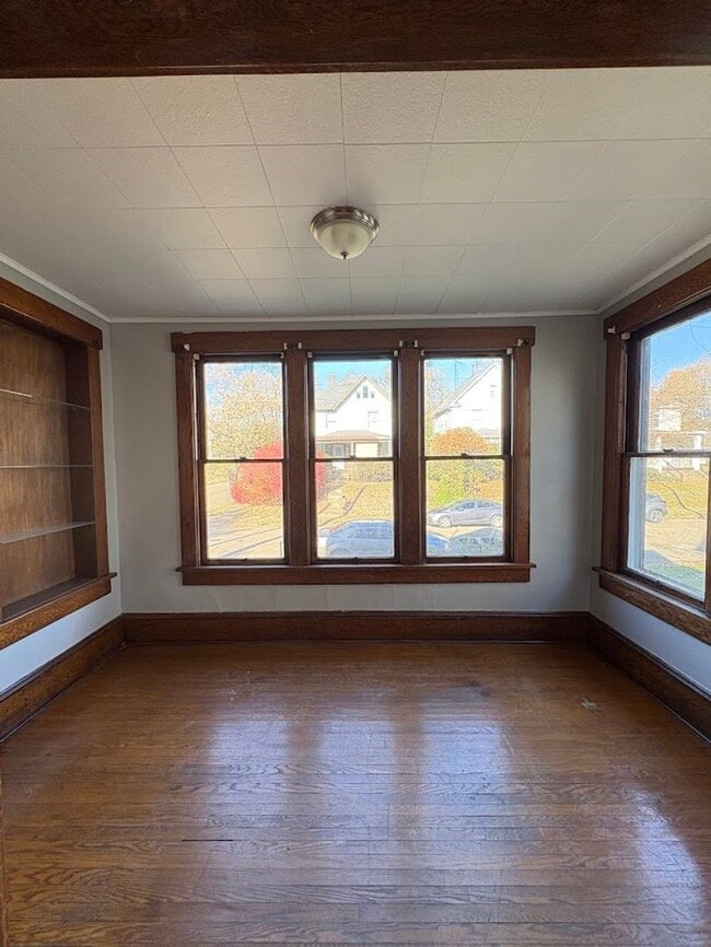 Photo - Two bedroom one bathroom 1st level for rent