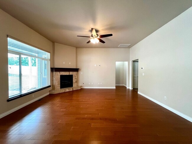 Photo - Home in West Valley with garage & back yard!