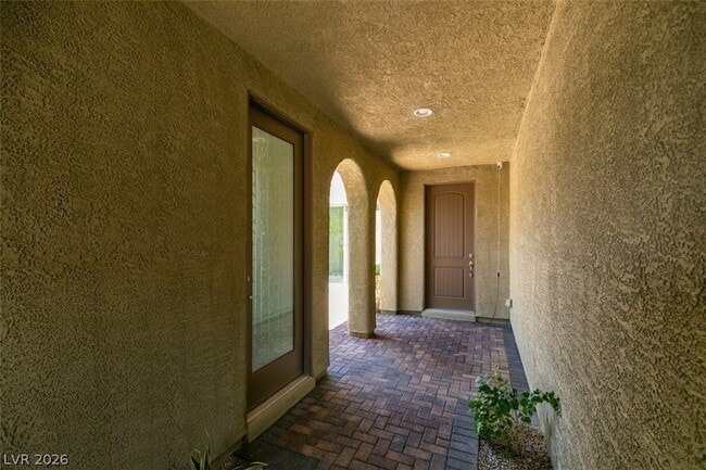 Photo - 1027 Whitworth Ave