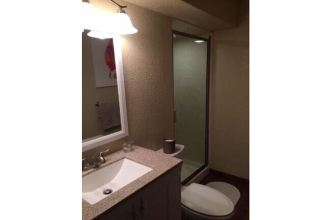 Photo - 2721 S Kearney St