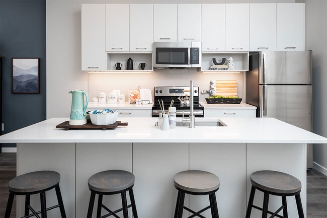 Photo - Madison Place Apartments