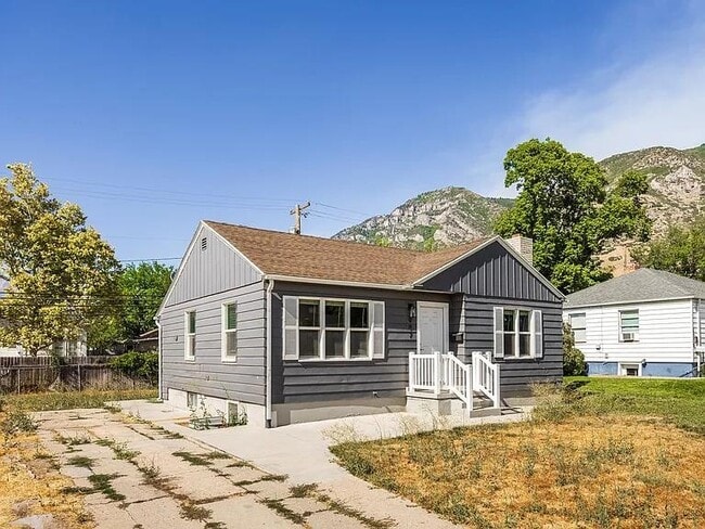 Photo - 997 E 460 S St