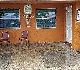 Photo - 3 br, 2 bath Townhome - 7640 SW 10th St B