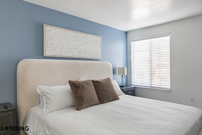 Photo - 5657 W Barn Rd Unit 08-305