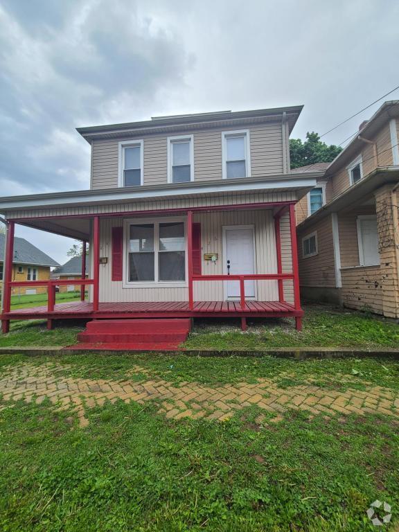 Building Photo - 426 E Market St Rental