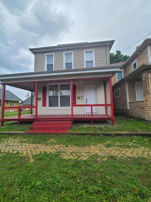 Photo - 426 E Market St House