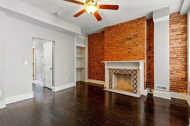 Photo - 2323 N Calvert St