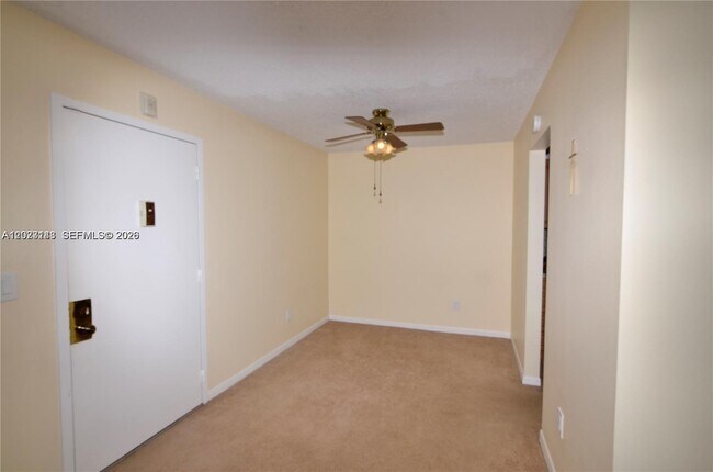 Photo - 7985 SW 86th St Unidad 432