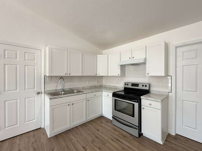 Photo - 5411 Indian Desert St