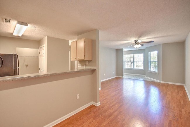 Photo - Midland Terrace