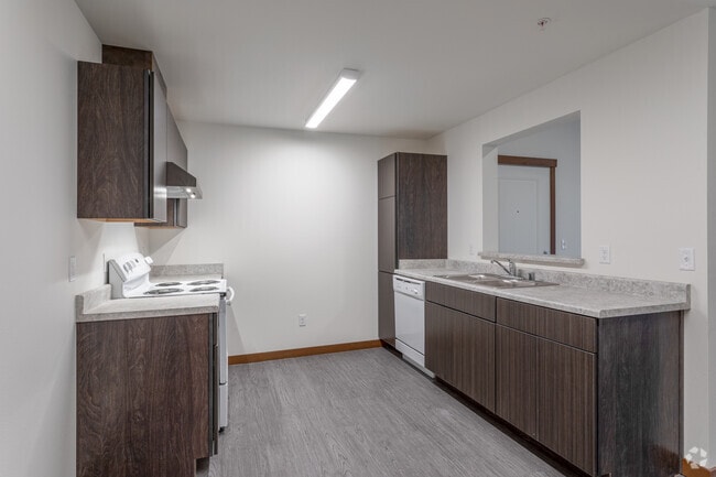 3BR, 2BA - 1,004 SF - The Riverview Apartments