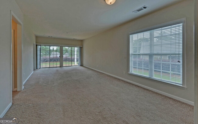 Photo - 6218 Azalea Way