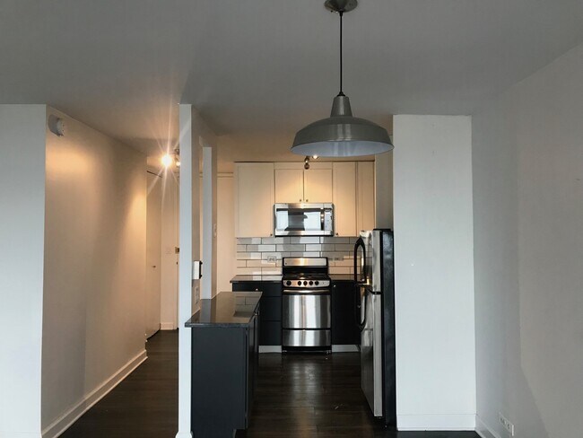 Photo - 1660 N La Salle Dr Unit 1403