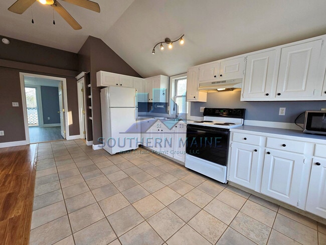 Photo - 392 Roosevelt Trail