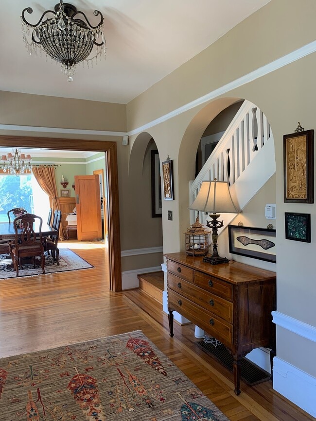 Photo - 1650 Portola Dr
