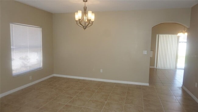 Photo - 1606 Delano Trent St