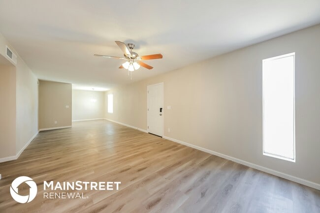 Photo - 4322 E Saint Catherine Ave