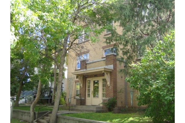Augustus Apartments