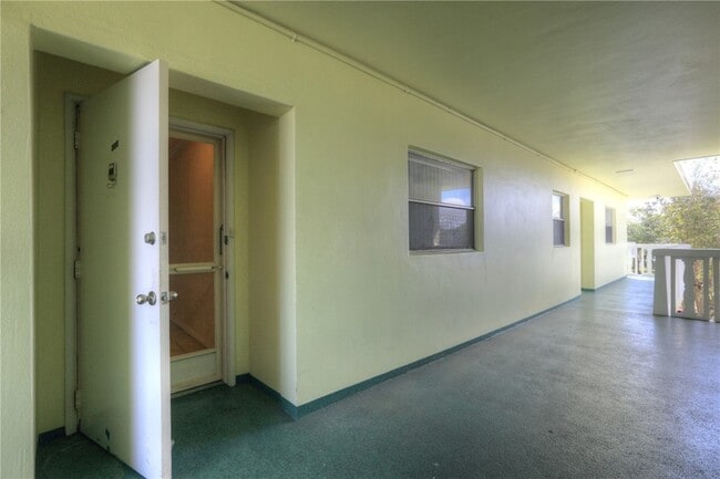 Photo - 1100 Ponce De Leon Cir Unit APT W305