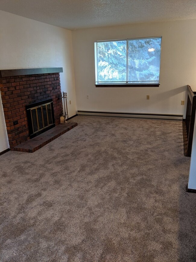 Photo - 11-13 Newby Pl Unit 13