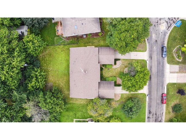 Photo - 3308 Roosevelt Ct NE