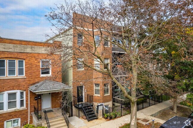 Photo - 2710 N Artesian Ave