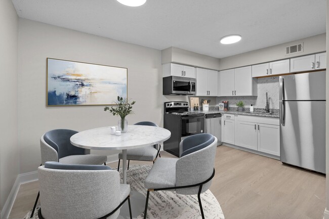 Photo - The Pointe on Lafayette