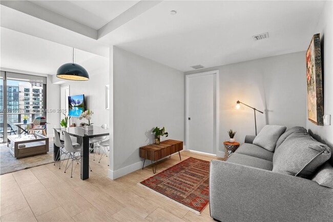 Photo - 121 NE 34th St Unit 2003