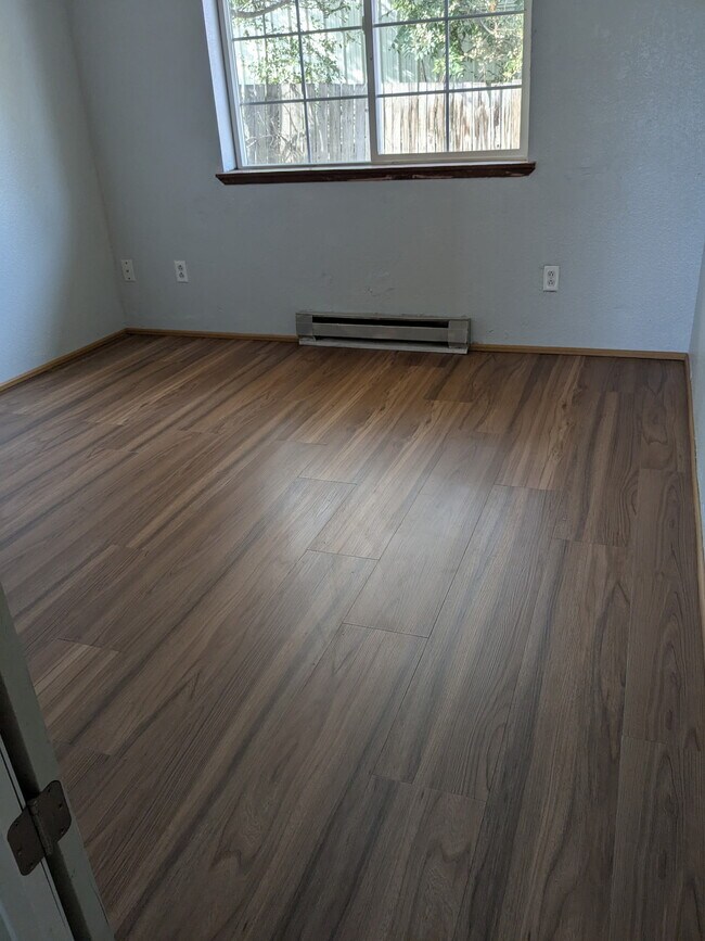 Photo - 1210 Voelker Ave Unit B