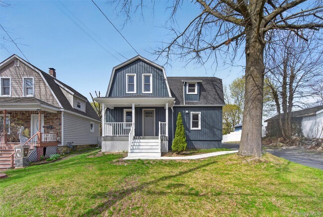 Building Photo - 62 Poplar St