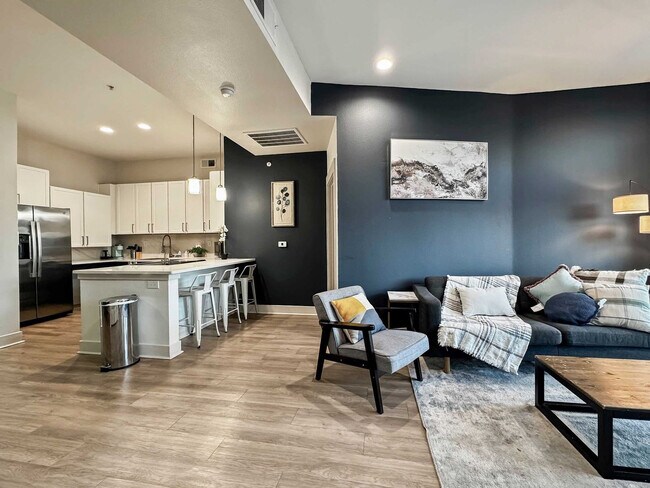 Photo - 2908 Indiana St Unit ID1285558P