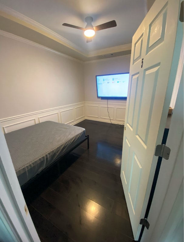 Photo - 1592 Pressley Ln