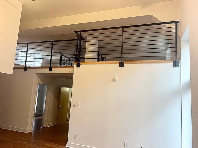 308 Eckford St Unit 2E